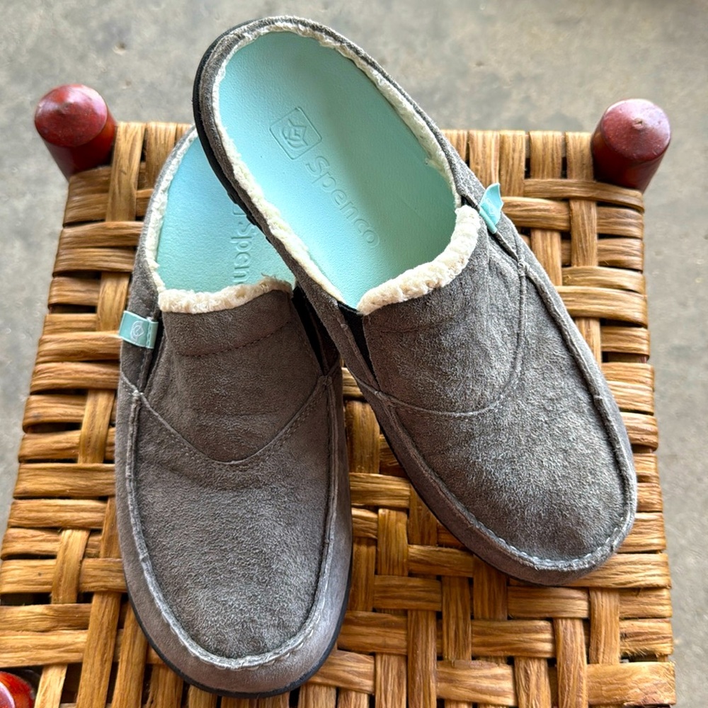 Spenco Orthotic Women’s Lined Suede Mules, Size 11, like new!!